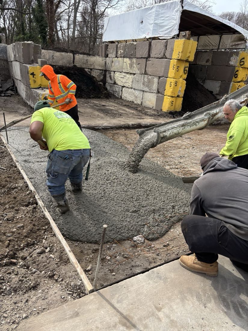 The Wieland crew pouring a concrete hardscape